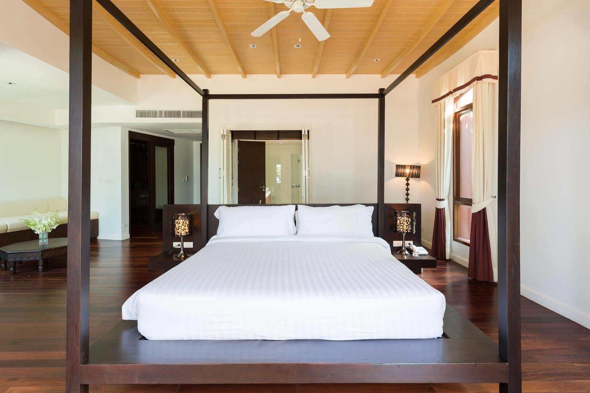 Amatapura Beachfront Villa 15, Sha Certified Ao Nam Mao Buitenkant foto
